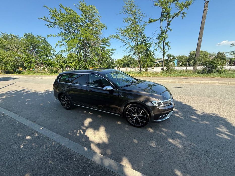 Volkswagen Passat Vw Passat Alltrack