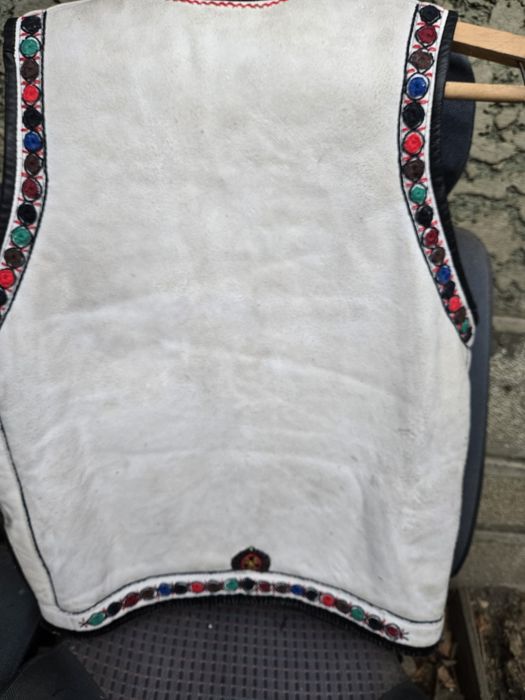 Pieptare cusute manual