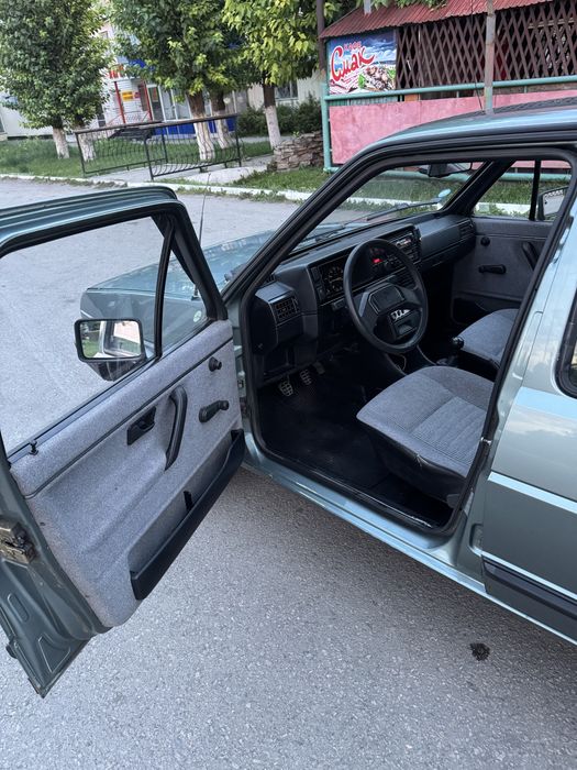 Volkswagen jetta 2