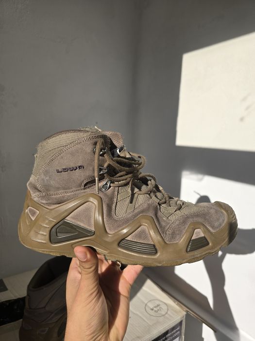 Bocanci militari desert Lowa 43.5