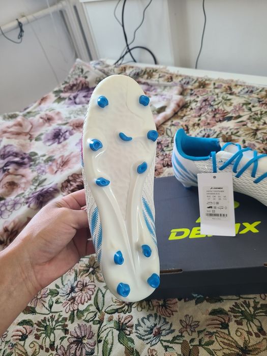 Бутсы  Demix 37 размер.