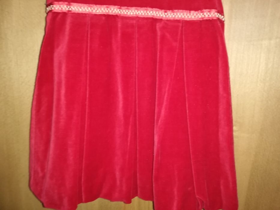 Rochie catifea rosie+body fetita 1 an