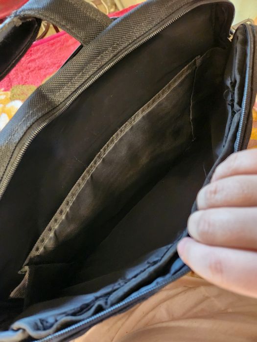 Geanta laptop neagra