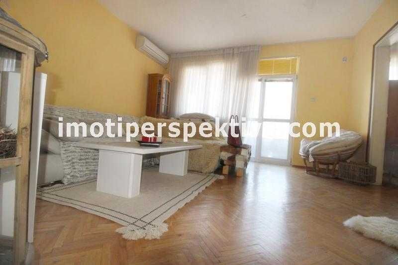 Продава се Тристаен апартамент в Пловдив, Център - 120 кв.м за 765 €/кв.м - Снимка #5