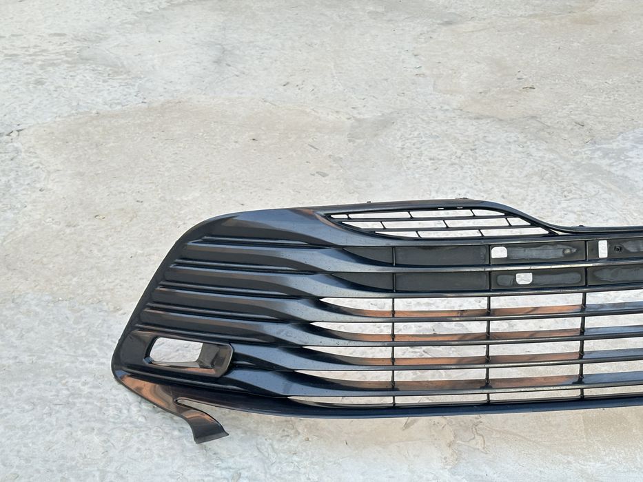 решетка нижний camry 70