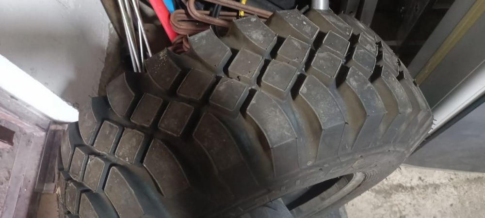 Продам шины грузовые