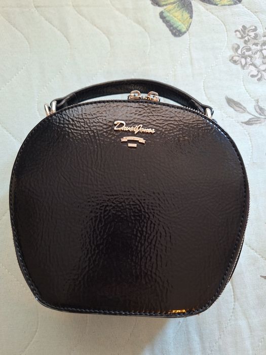 Дамска чанта David Jones