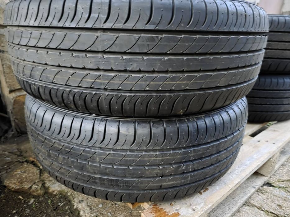 Гуми Dunlop 235/55 R20 102V