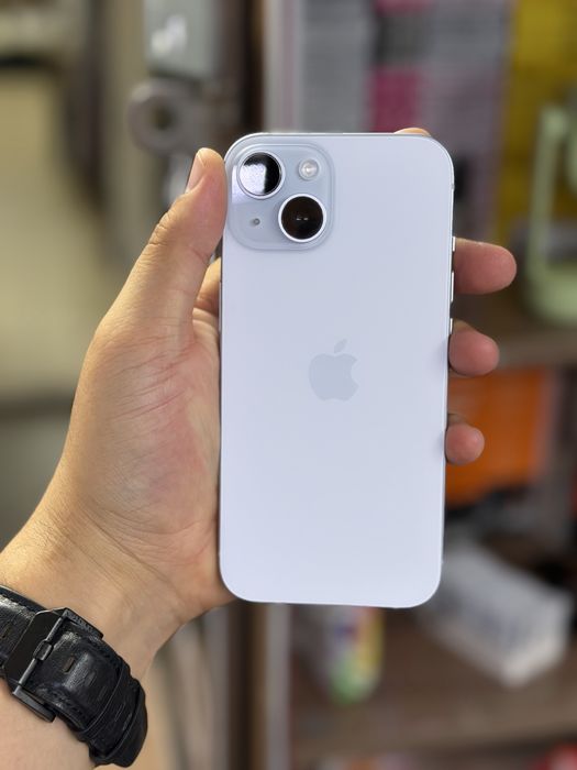 iPhone 15 / 128Gb / 100% / EAC