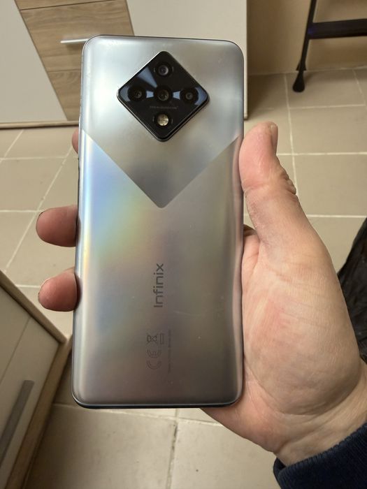 Infinix Zero 8 8/128gb