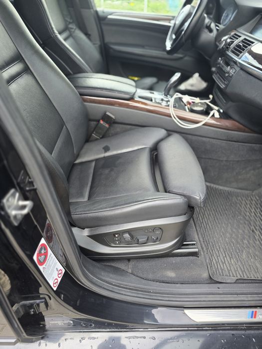 Vând x5 E70 4.0 cel cu 2 turbine  306 cp