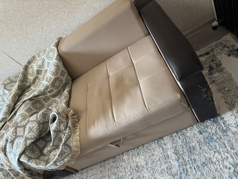 Продам два кресла