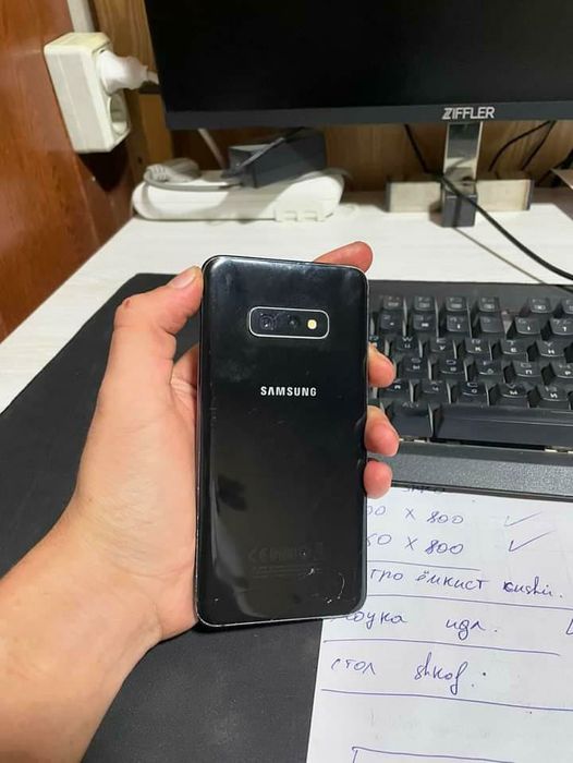 Samsung S10E srocna sotiladi