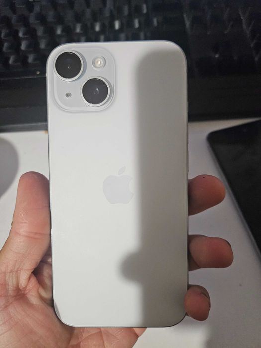 Iphone 15 заключен за части