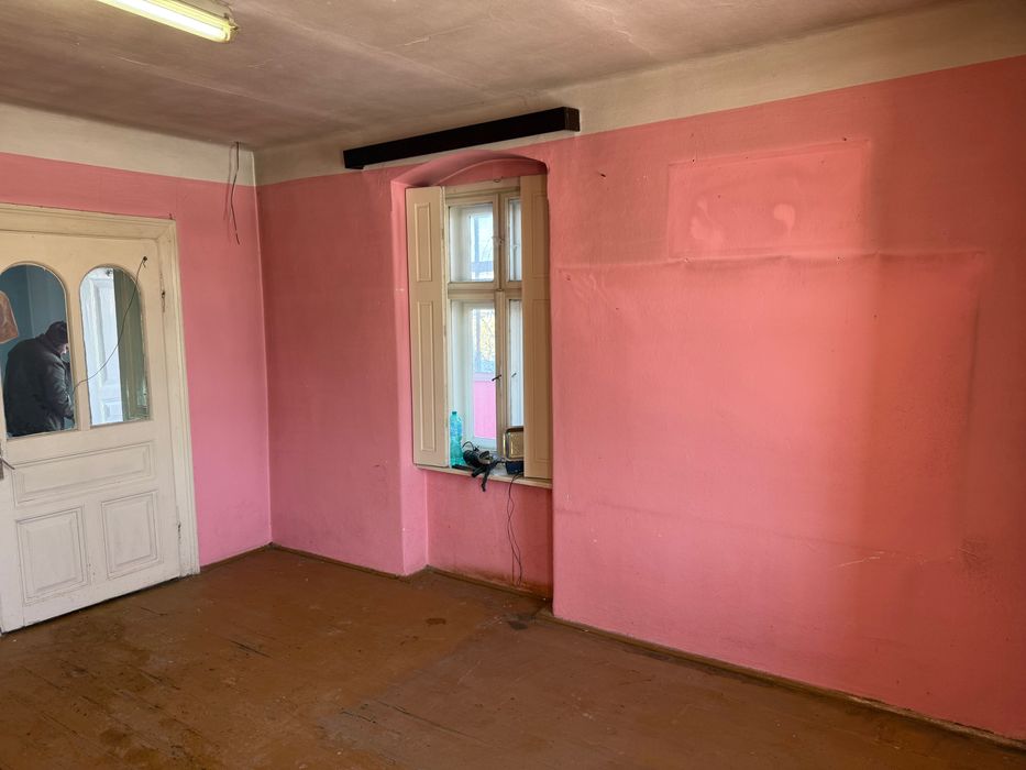 Casă de vânzare lunga