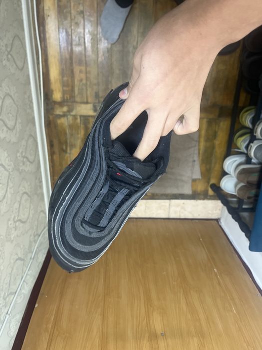 Кроссовки air max