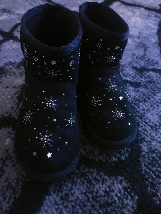 Угги на девочку обувь