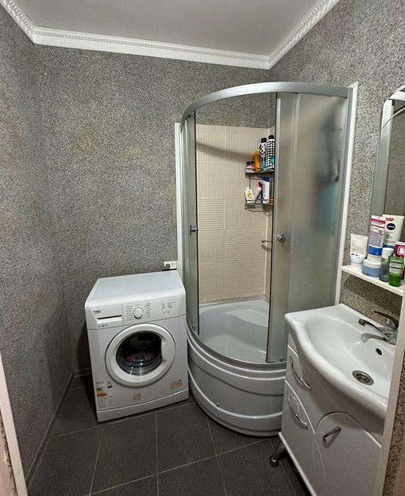 Продам кв. 2 ком. Дружба 22