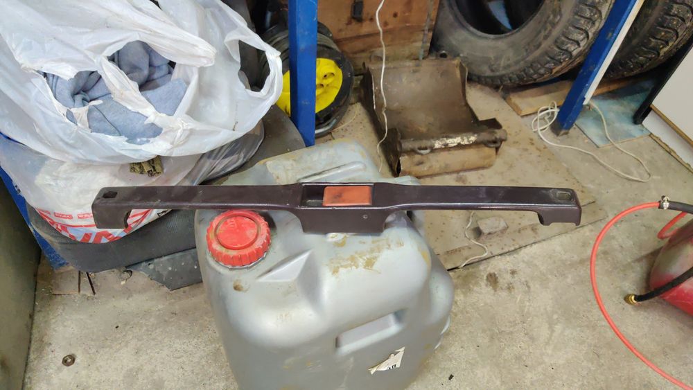 Балка мерседес 609, 711