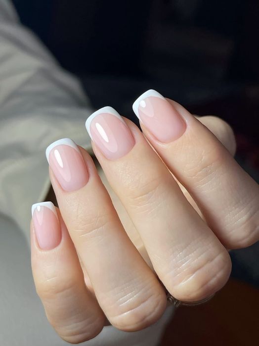 Выезд. Маникюр, педикюр