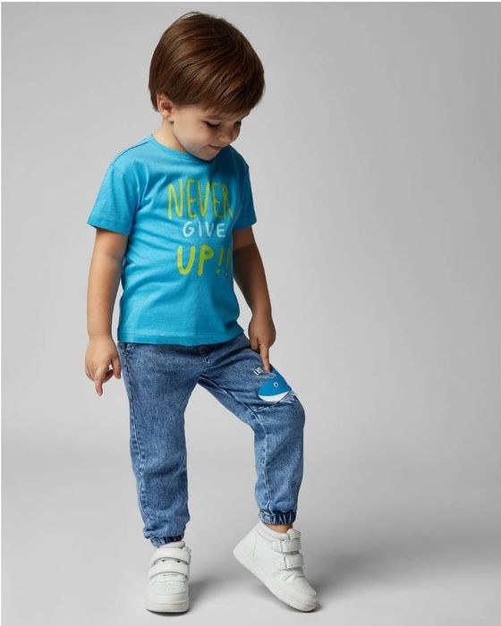 Джинсовые брюки для мальчиков