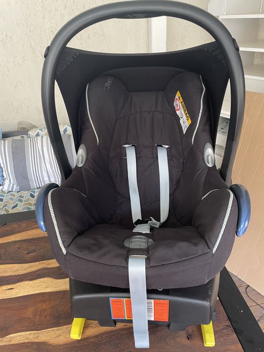 Maxi Cosi седалка + база 0-13 кг.
