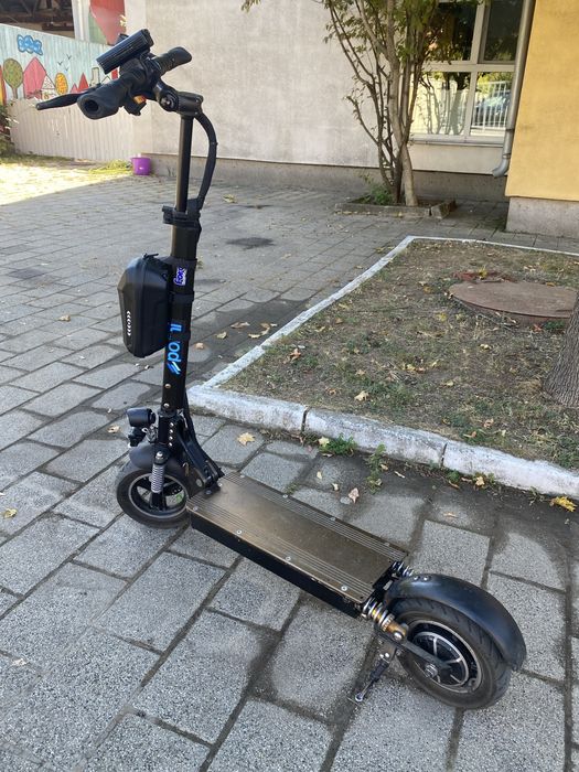 Trotineta Kult 77