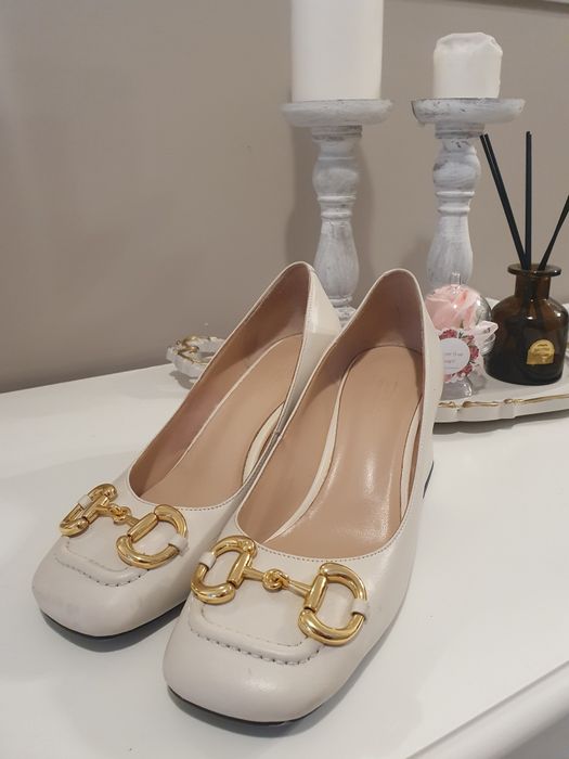 Обувки от естествена кожа