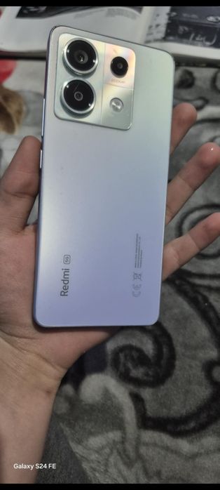 Vând Xiaomi Redmi note 13 pro