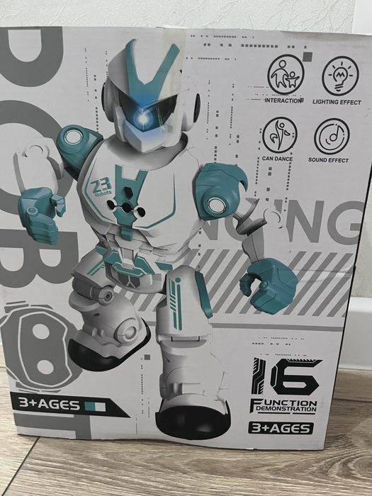 робот игрушка для всех