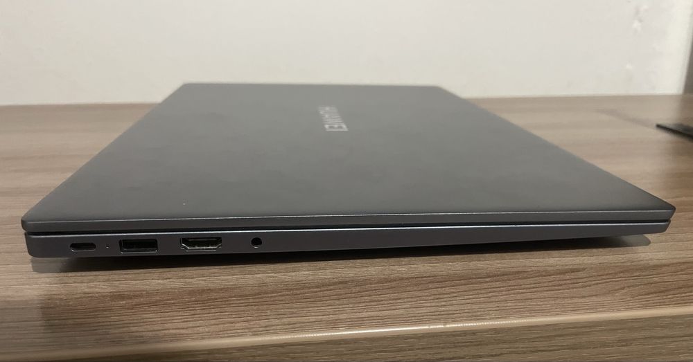 Ноутбук HUAWEI MateBook