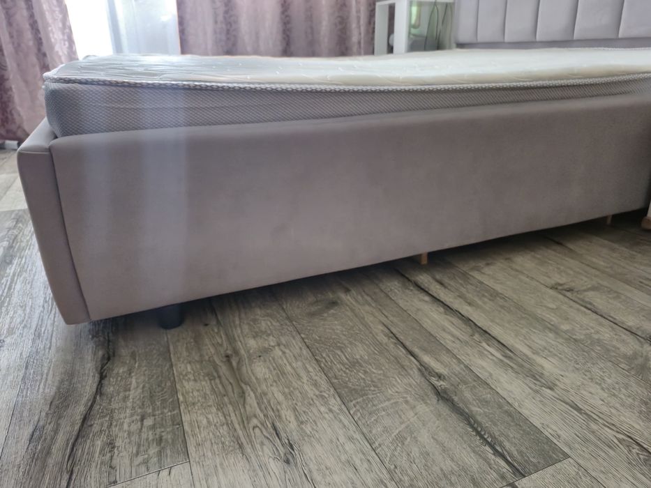 Кровать двухспальная