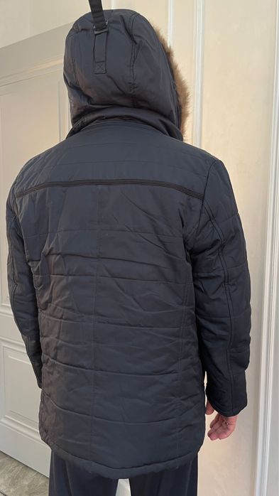 Продам парку в отличном состоянии