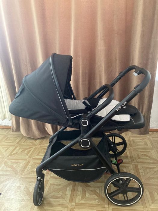 Продам коляску в отличном состянии