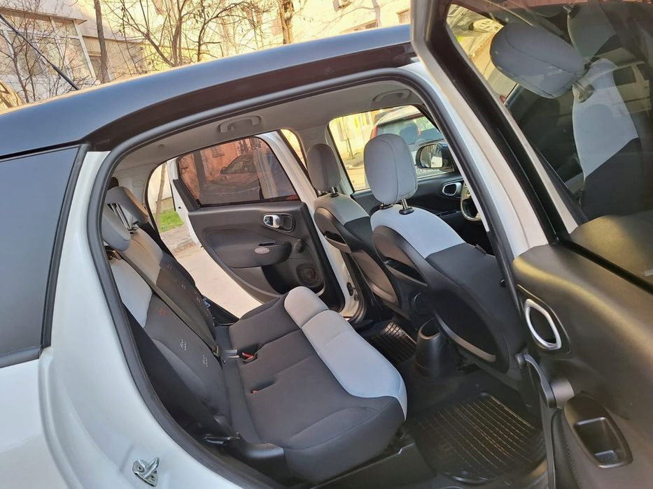 Fiat 500L / 2015 / 1.3 diesel / Navi .Led. Pilot