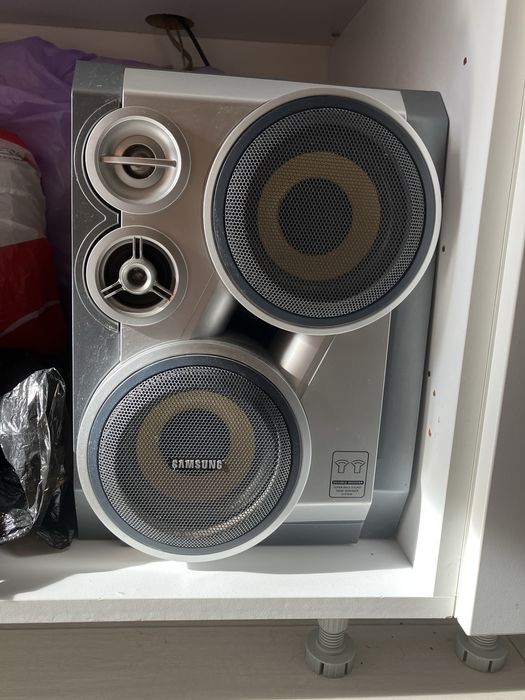 Продавам система Samsung