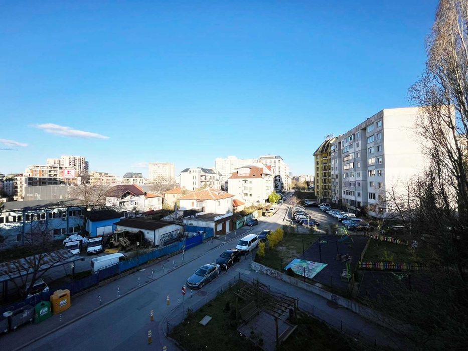 3-стаен апартамент за продажба в Красно село