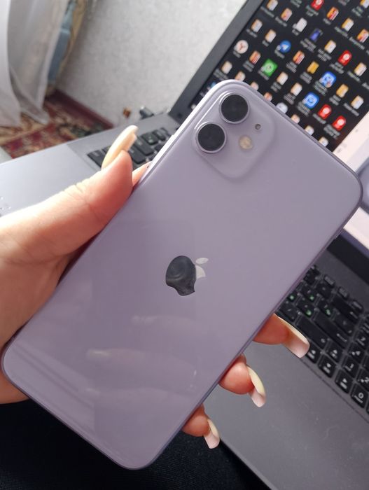 iPhone 11 с гарантией