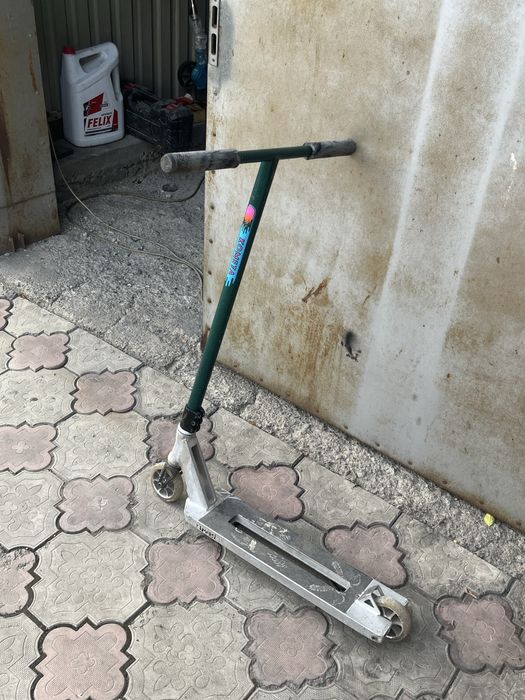 Трюковой самокат кастом