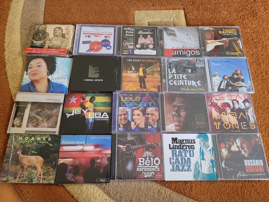 lot 4 cd noi, sigilate, pret pe bucata