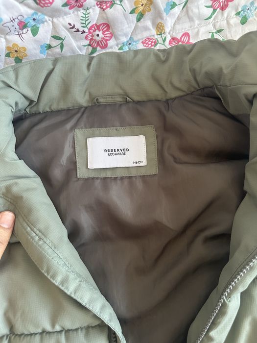 Продам жилет для мальчиков.