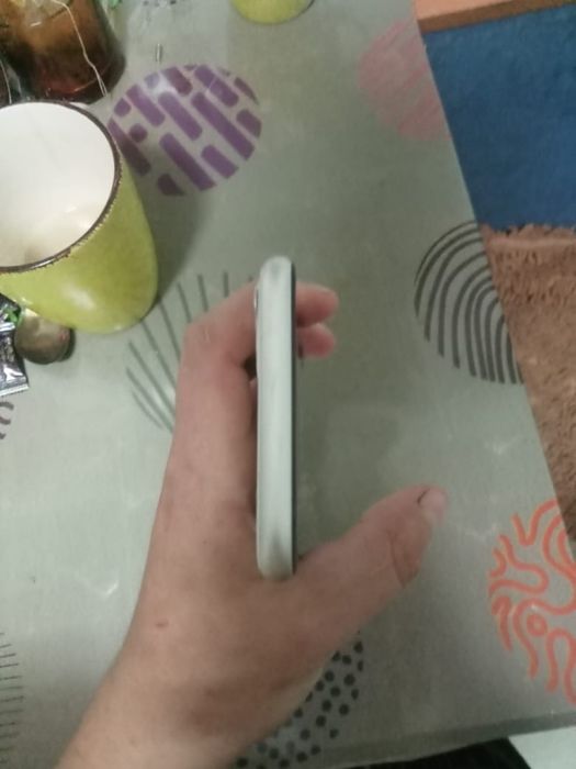 Обменяю Iphone 11