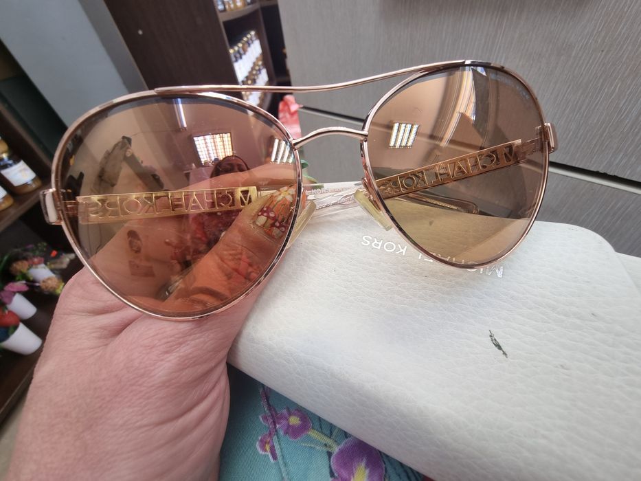 Michael Kors очила за рамка