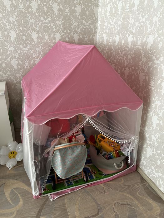 Детская розовая палатка