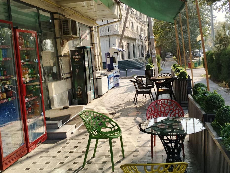 Срочно!! Продаётся земельный участок 1,5 сотки с действующим магазином