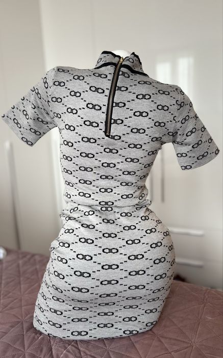 Плетена сива рокля с коланче