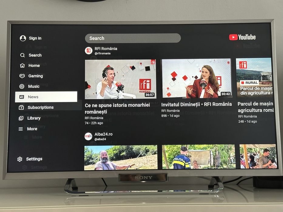 Televizor LED 32” Sony Full HD Wi-Fi KDL-32W651A BRAVIA in stare foarte buna, subtire, telecomanda si stativ originale