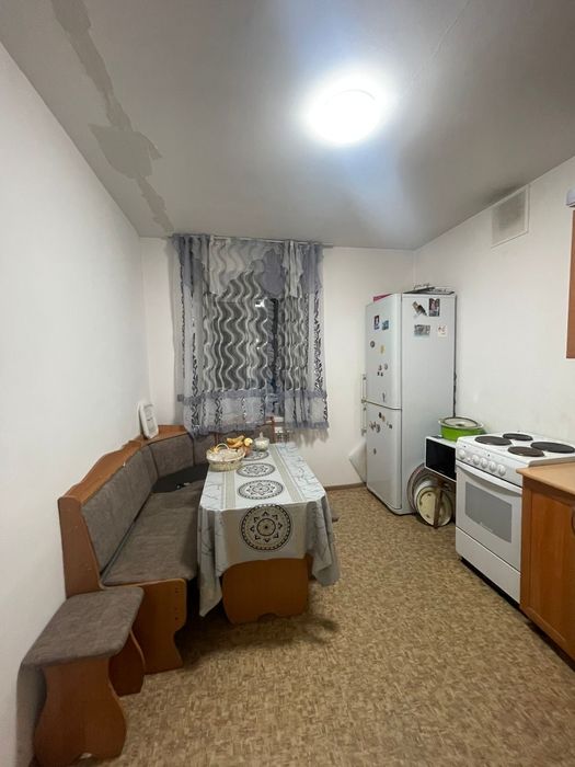 Продам 2 ком квартиру район Жас Оркен