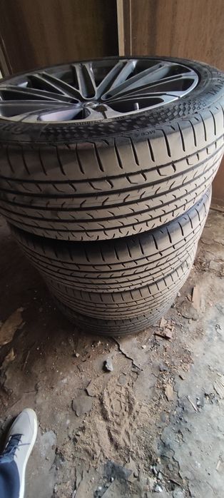 Продам легкосплавные диски.