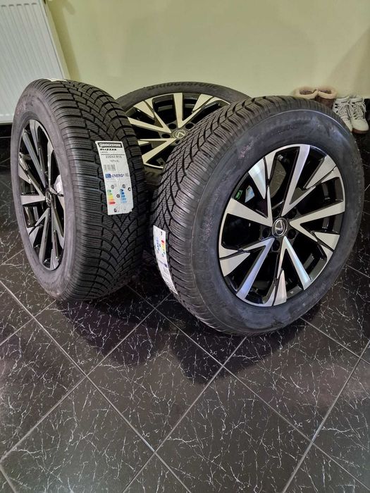 Vand Jante si anvelope Lexus, neutilizate